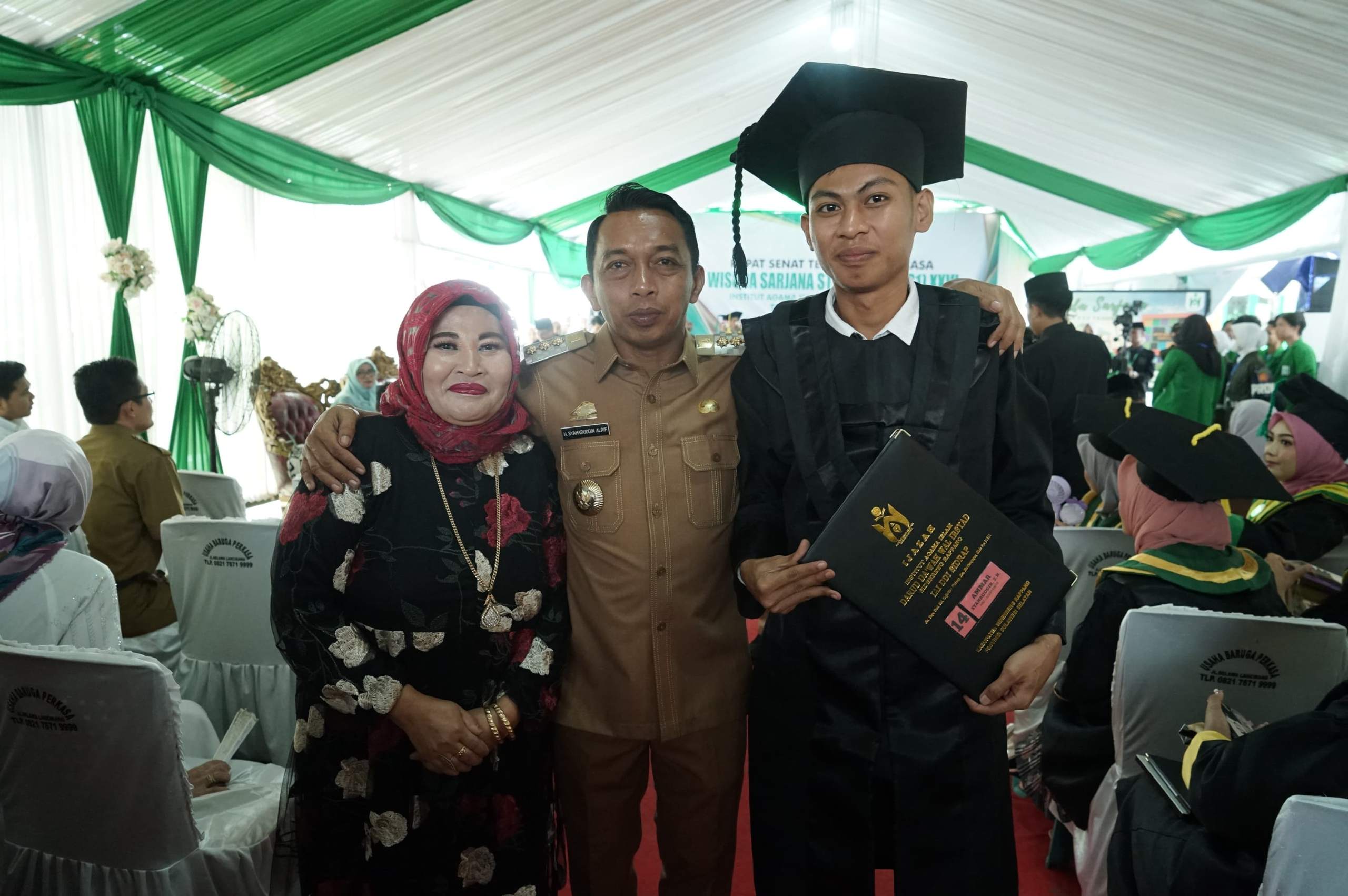 IAI DDI Sidrap Wisuda 72 Sarjana Baru: Bupati Syaharuddin Alrif Tekankan Peran Lulusan sebagai Agen Perubahan