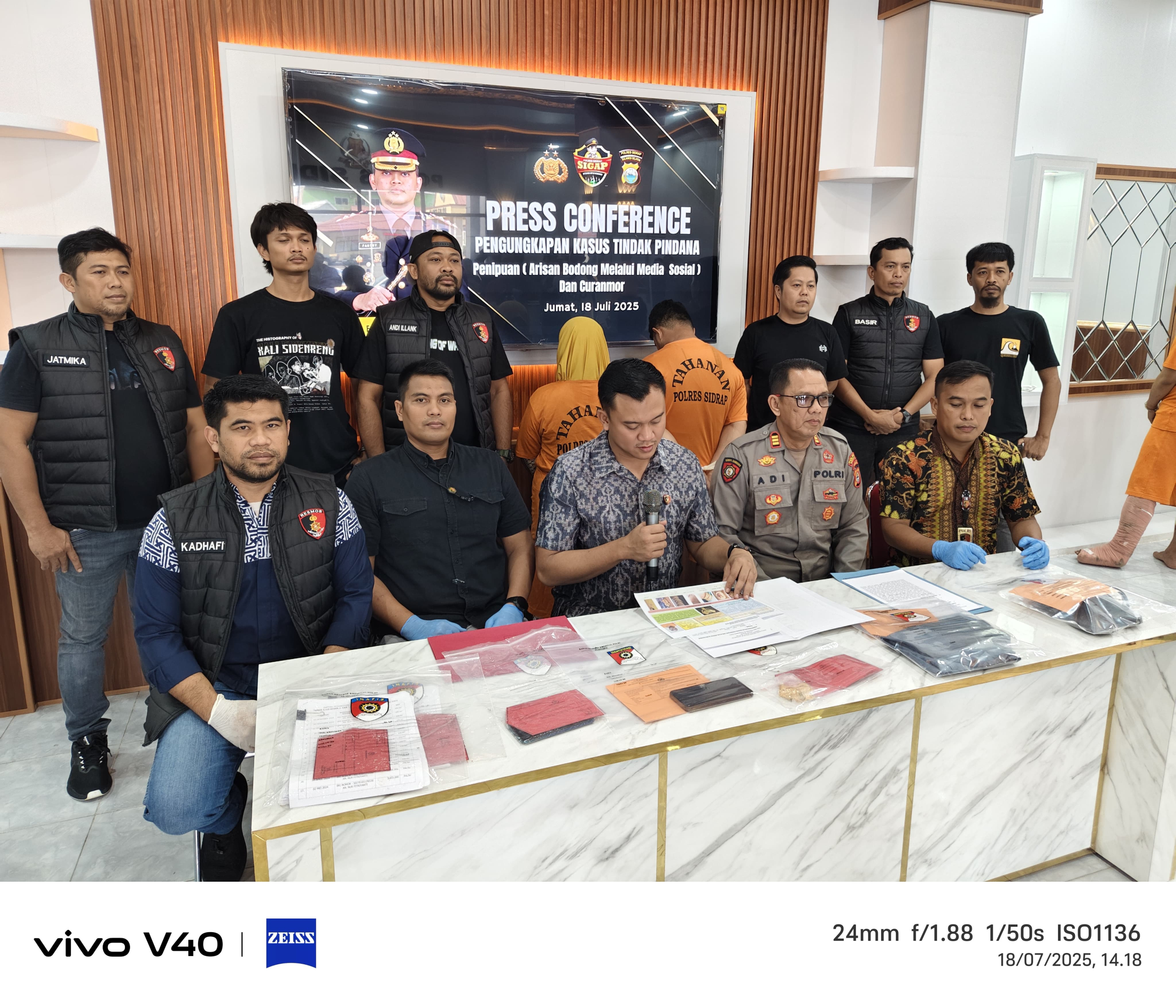 Polres Sidrap Ungkap Tiga Kasus Besar Sekaligus: Arisan Bodong, Curanmor, dan Pencurian Emas Total Kerugian Capai Rp1 Miliar, Pelaku Arisan Palsu Ditangkap di Masamba