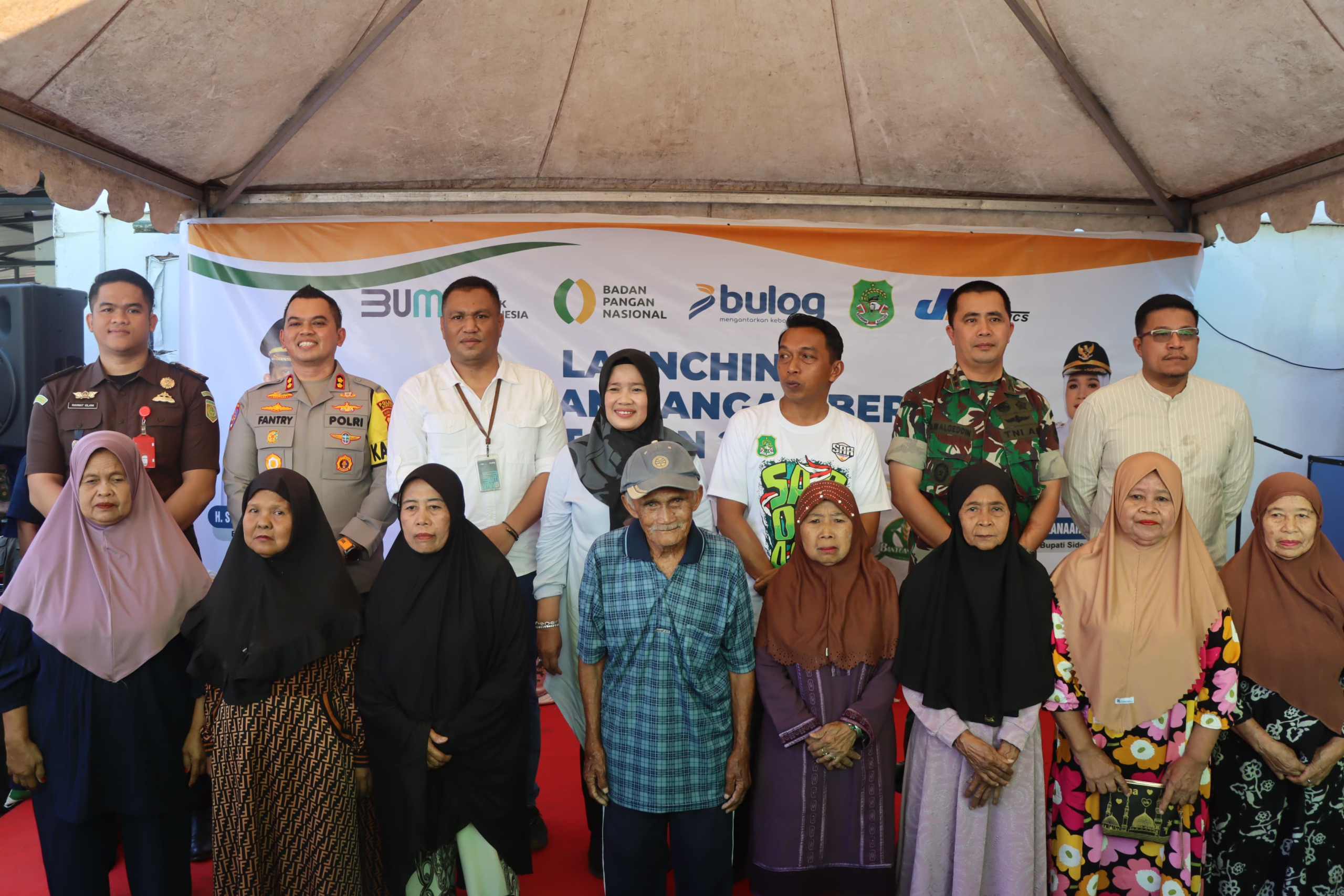 Kapolres Sidrap Bersama Muspida Salurkan 322 Ton Beras untuk Warga: Wujud Nyata Kepedulian Pemerintah