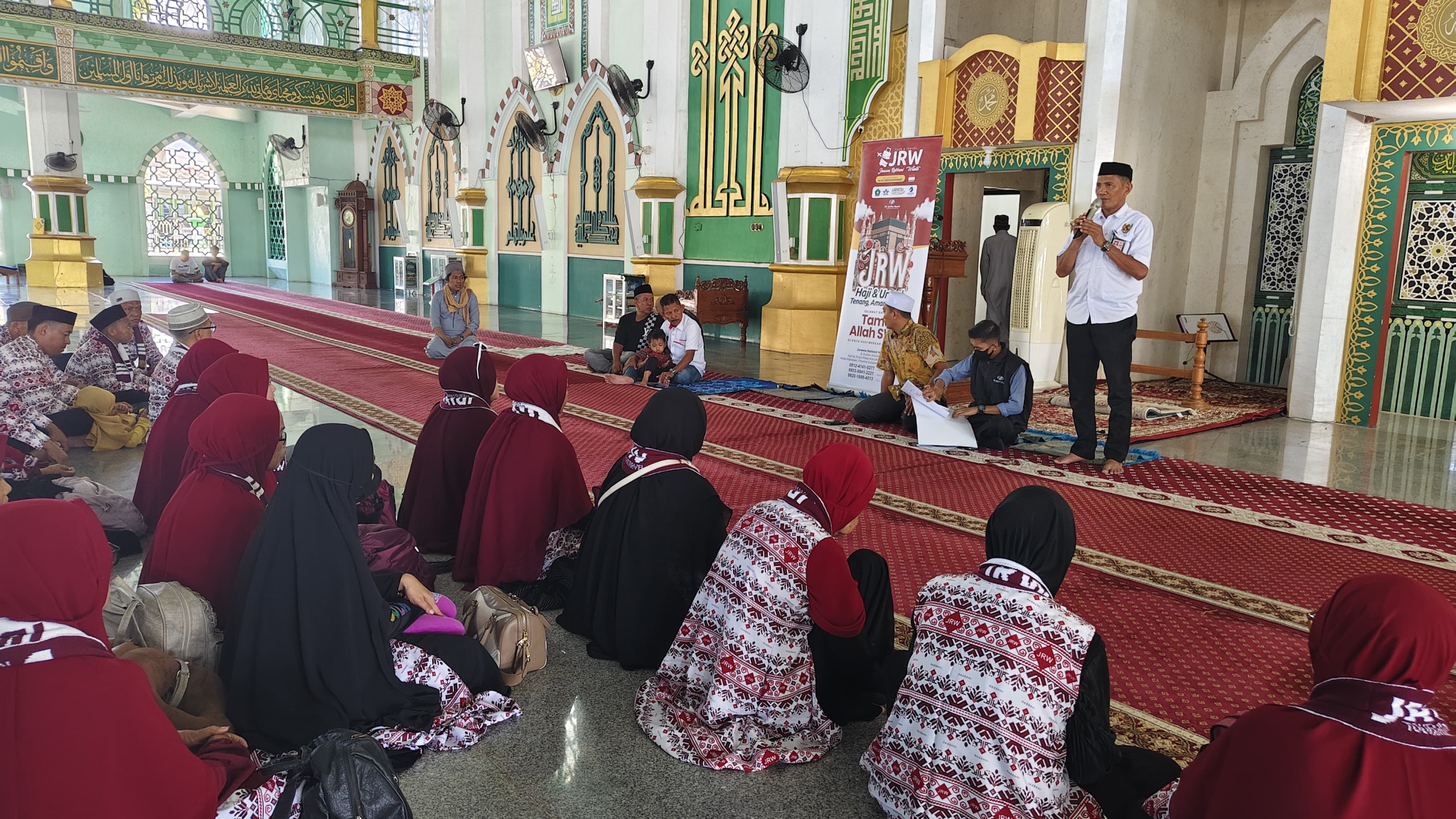 Tiga Kali Berturut dalam Sepekan, JRW–Annur Kembali Antar Jamaah Umrah Program 13 Hari