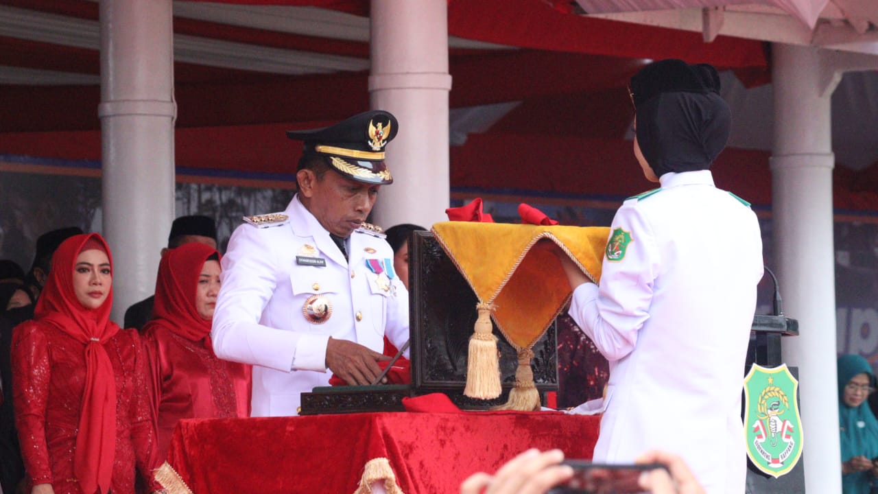 Paskibraka Sidrap Sukses Jalankan Tugas Penurunan Bendera