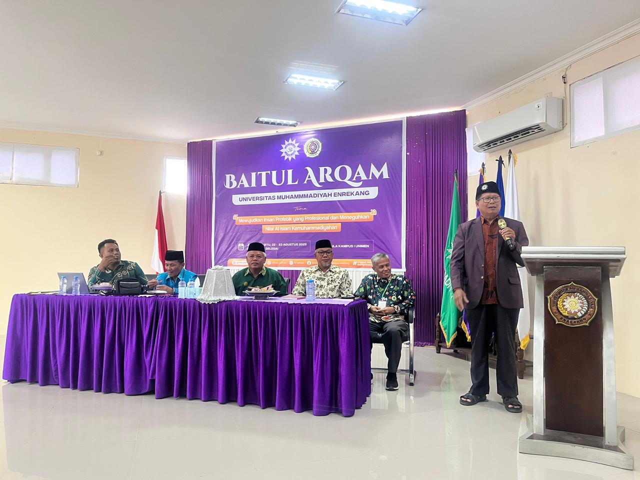UNIMEN Gelar Baitul Arqam, Rektor: Perkuat Paham Keislaman Civitas Akademika
