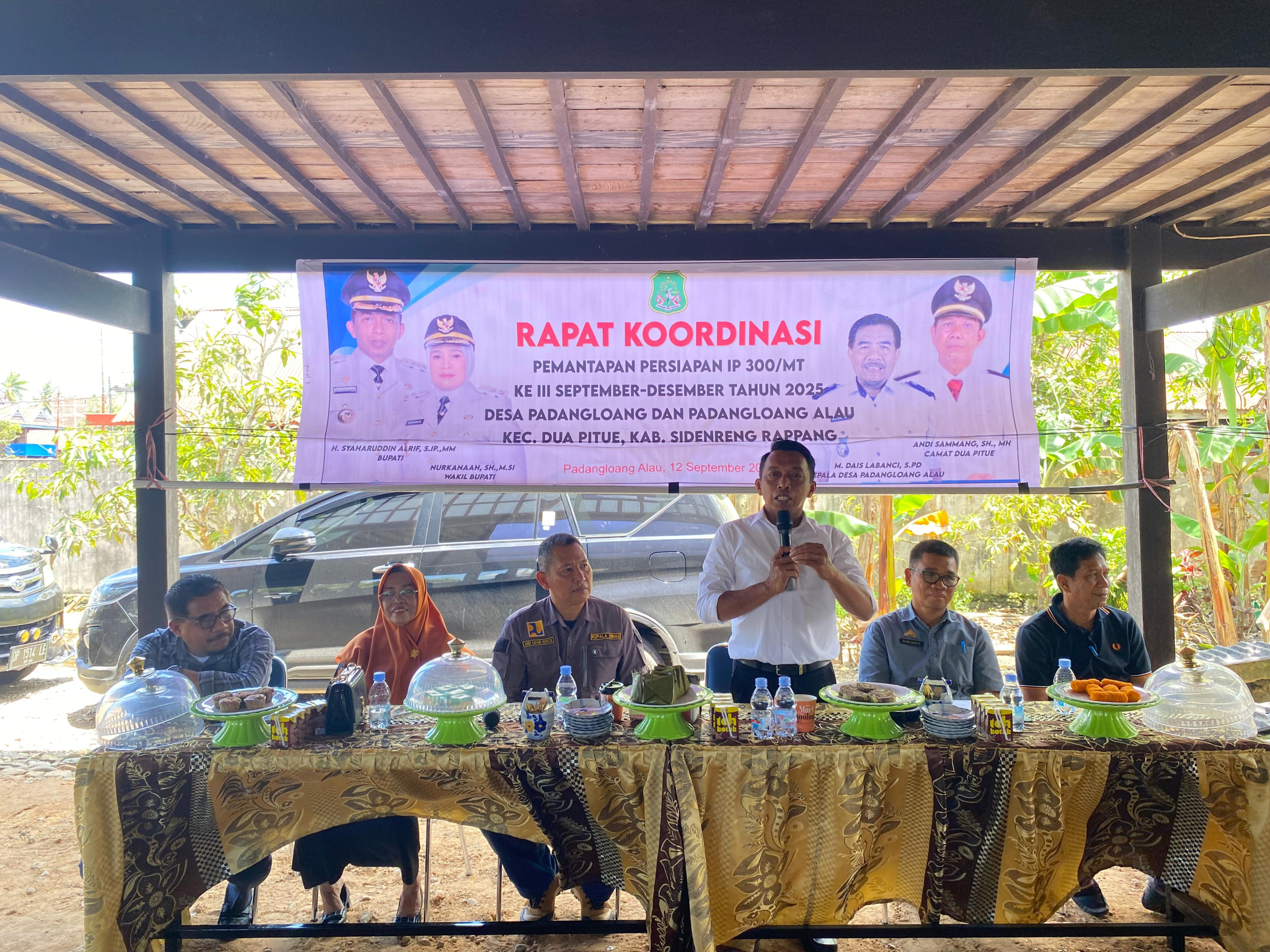 Bupati Sidrap Pimpin Rakor Kawal IP300 di Padangloang, Dorong Produksi dan Kesejahteraan Petani