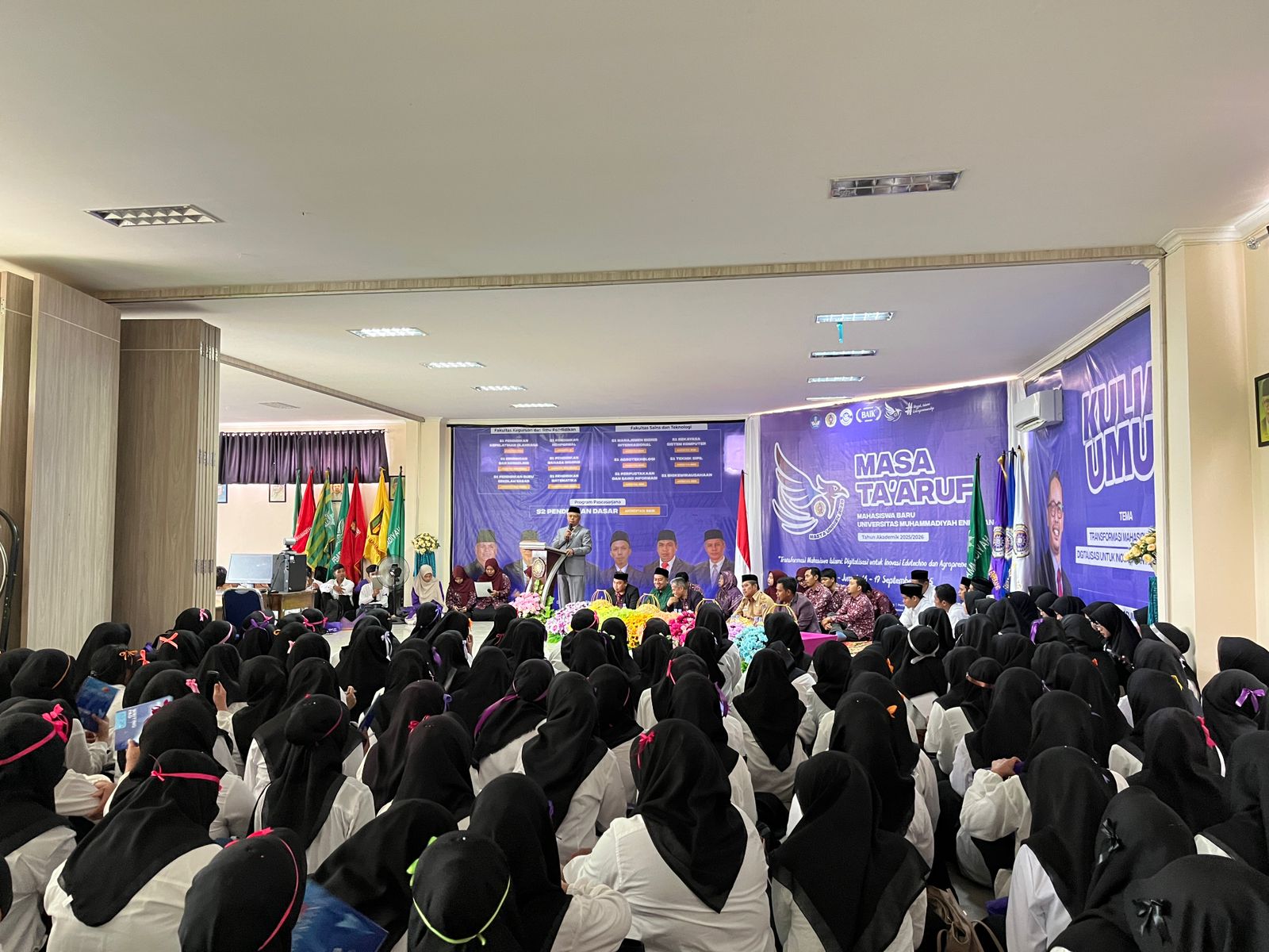 UNIMEN Sambut 422 Mahasiswa Baru dalam Kegiatan Masa Ta`aruf