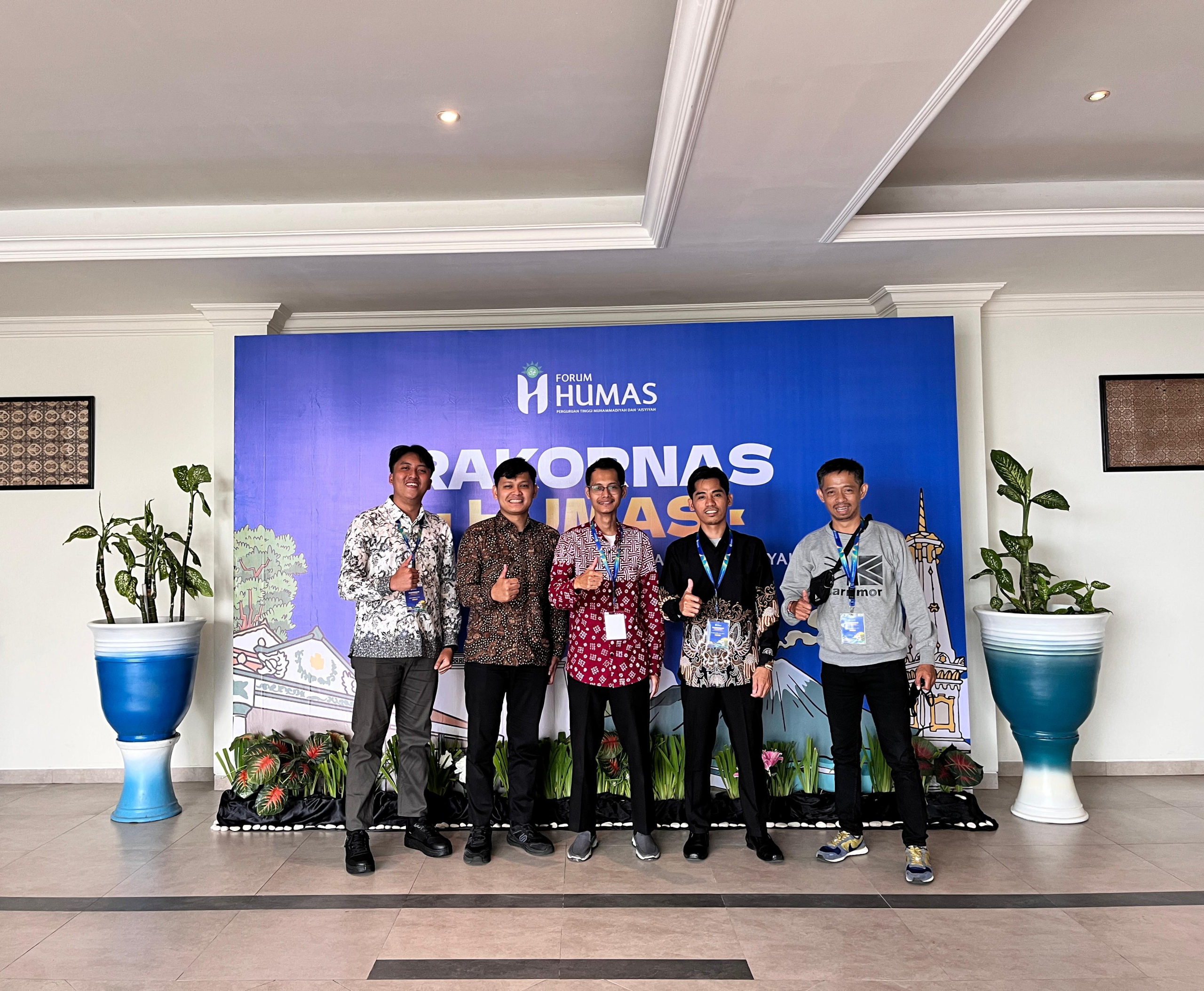 Pertajam Peran Humas Sebagai Benteng Institusi, UNIMEN Hadiri Rakornas Forum Humas PTMA