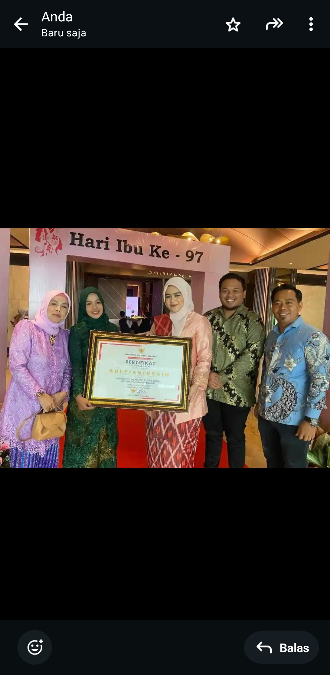 Sulfianingsih Banggakan Enrekang, Raih Penghargaan Perempuan Inspiratif Sulsel dari Gubernur