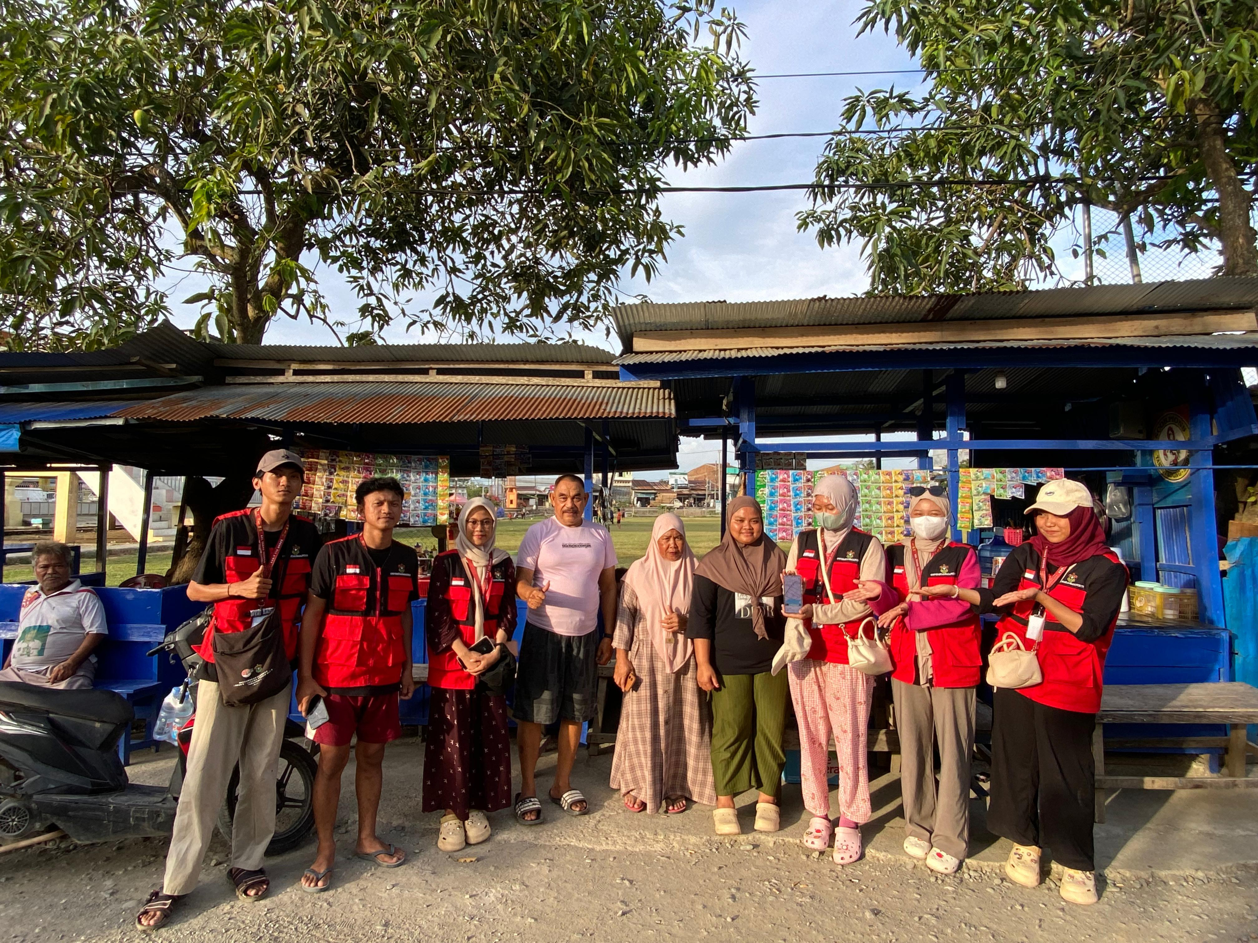 Mahasiswa KKN-T Unhas Gel. 115 Hadirkan Program Digitalisasi Titik Lokasi UMKM Berbasis Google Maps di Kelurahan Tanru Tedong