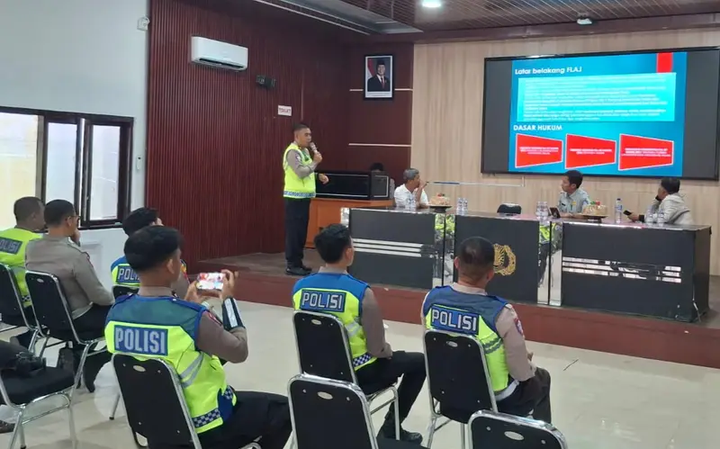 Kasat Lantas Polres Enrekang Pimpin Rakor Forum Keselamatan Lalu Lintas, Dorong Langkah Terpadu Tekan Angka Kecelakaan