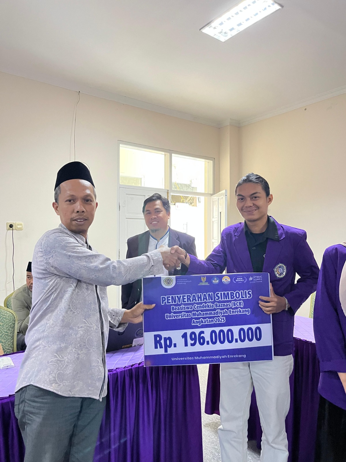 Mahasiswa UNIMEN Terima Beasiswa Dari Baznas Pusat, Total 196 Juta