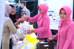 Polres Sidrap Gelar Pasar Murah, Fantry: Tekan Lonjakan Harga Jelang Idul Fitri
