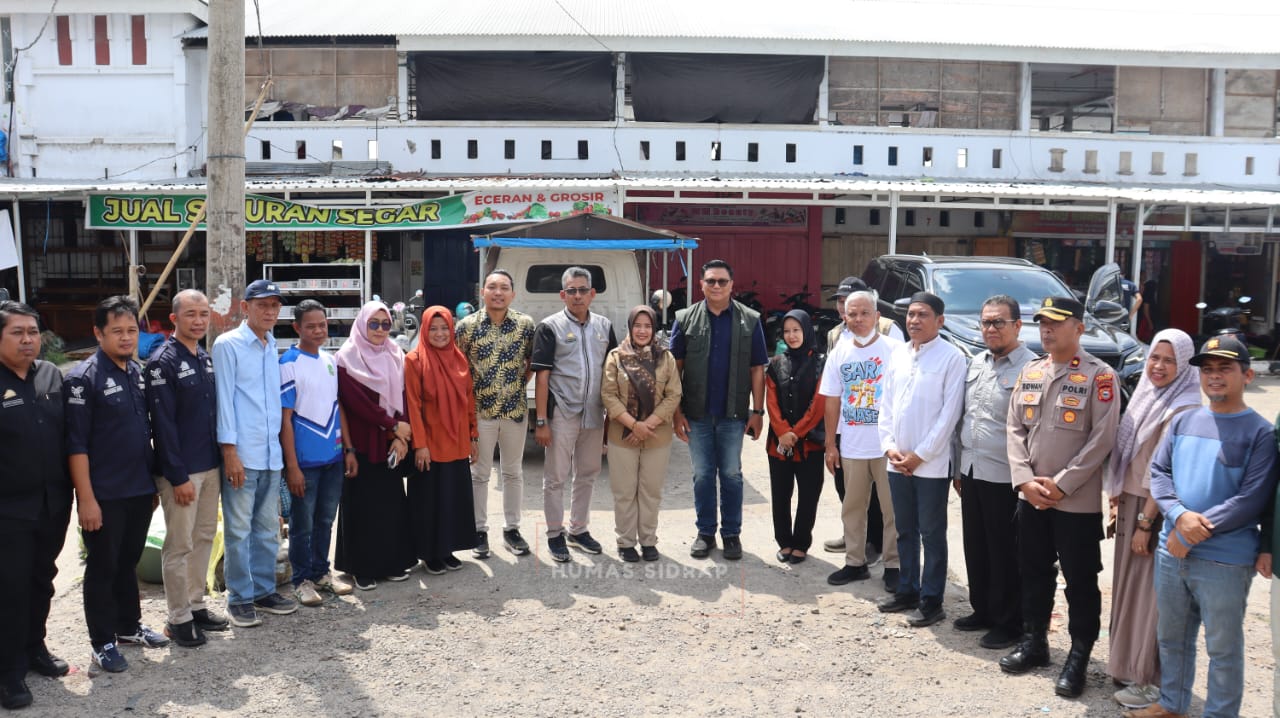 Pemkab Sidrap dan Badan Pangan Nasional Turun Langsung ke Pasar, Pastikan Harga Bahan Pokok Tetap Terjangkau Jelang Idulfitri