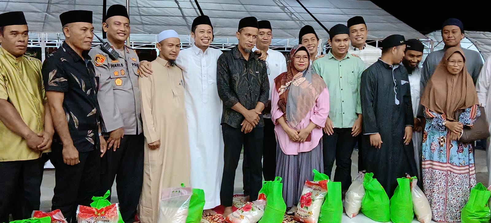 Baznas Enrekang, Diserahkan Paket Ramadhan  Langsung Oleh Bupati dan Buka Bersama.