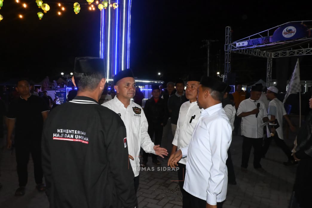 Sidrap Bergema, Ribuan Warga Pawai Takbir Sambut Idulfitri 1447 Hijriah