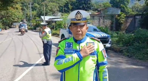 Puncak Arus Balik, Kasat Lantas Polres Enrekang Laporkan Lalin Padat namun Tetap Lancar