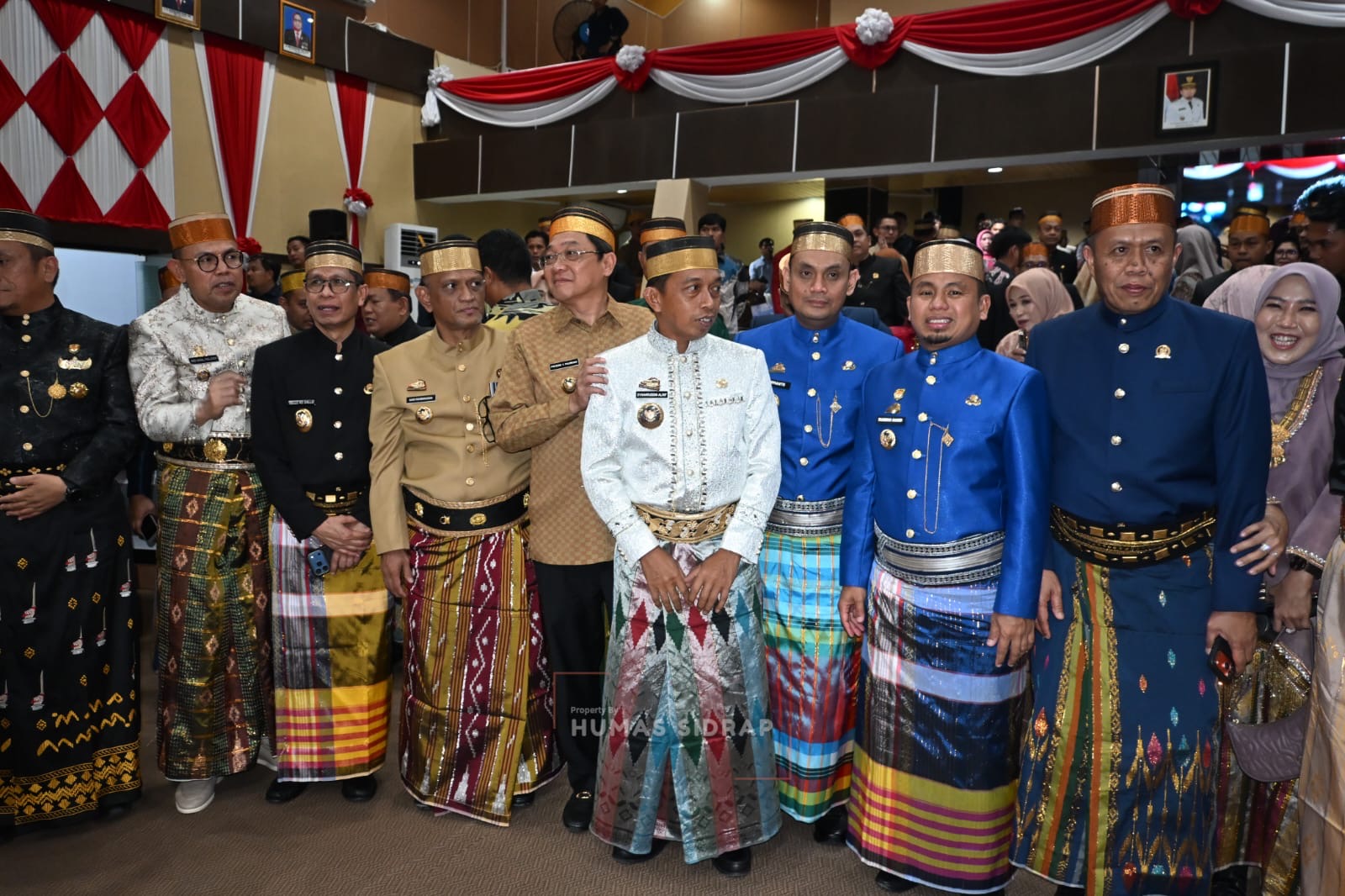 Momen Hangat di HUT Parepare ke-66, Wali Kota Tasming Hamid Puji Bupati Sidrap dengan Tagline “Alako”
