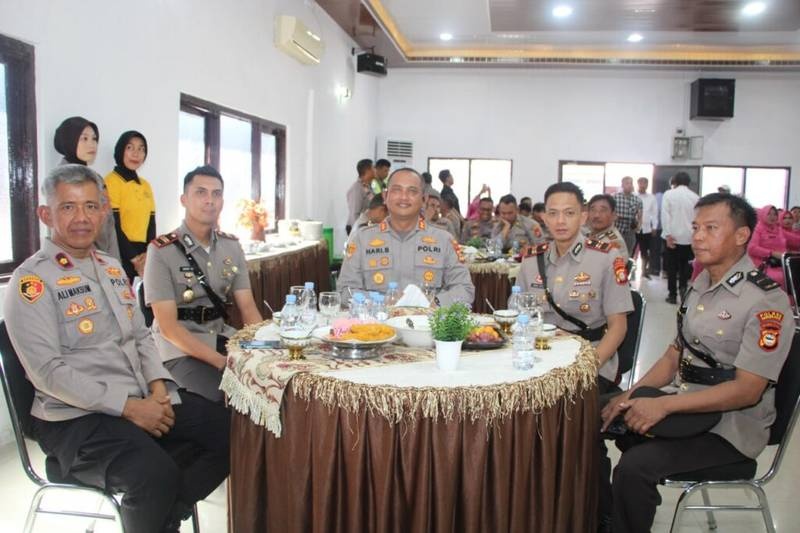 Kapolres Enrekang Pimpin Pisah Sambut Pejabat Kasat dan Kapolsek, Perkuat Soliditas dan Kinerja Jajaran