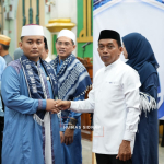 46 Santri Tahfidz 30 Juz Resmi Diwisuda, Bupati Syaharuddin Ingatkan Peran Orang Tua