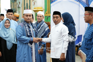 46 Santri Tahfidz 30 Juz Resmi Diwisuda, Bupati Syaharuddin Ingatkan Peran Orang Tua