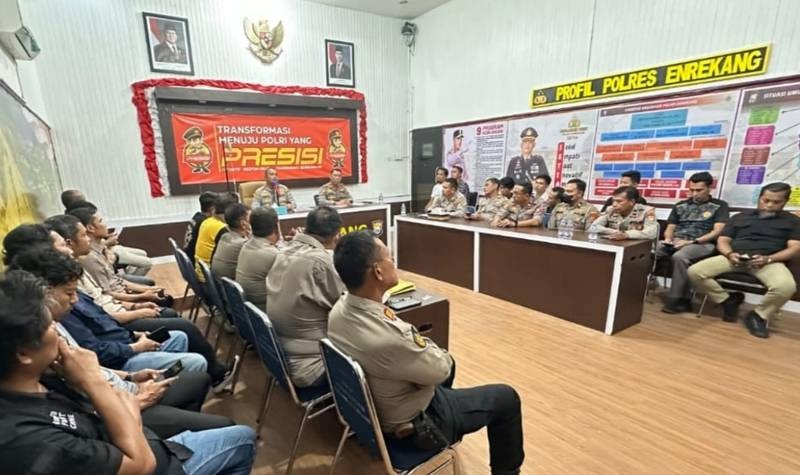 Gelar Anev Kamtibmas, Kapolres Enrekang Tegaskan Komitmen Polri Hadir Cepat dan Profesional untuk Masyarakat