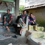 Babinsa Buntu Mondong Laksanakan Pemantauan Wilayah dan Komsos, Imbau Warga Waspadai Bahaya Kebakaran