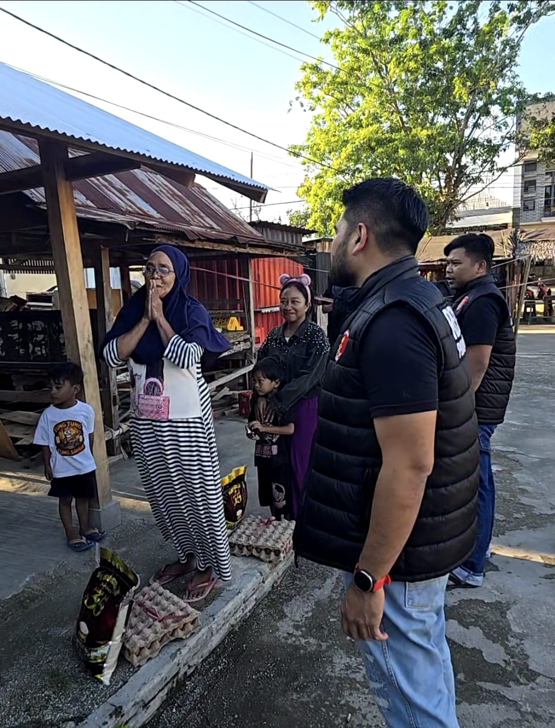 Sat. Reskrim Sidrap Perkuat Kepedulian Sosial melalui Jumat Berkah