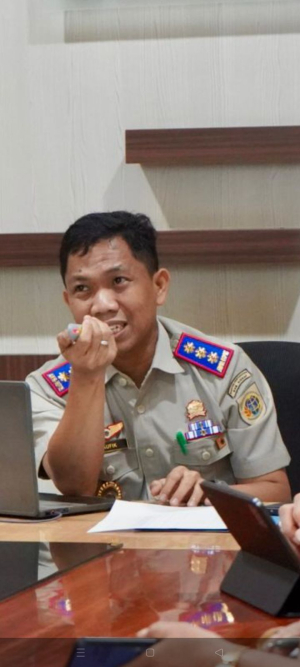 Hari Pertama Masuk Kantor, Taufik Tunjukkan Semangat
