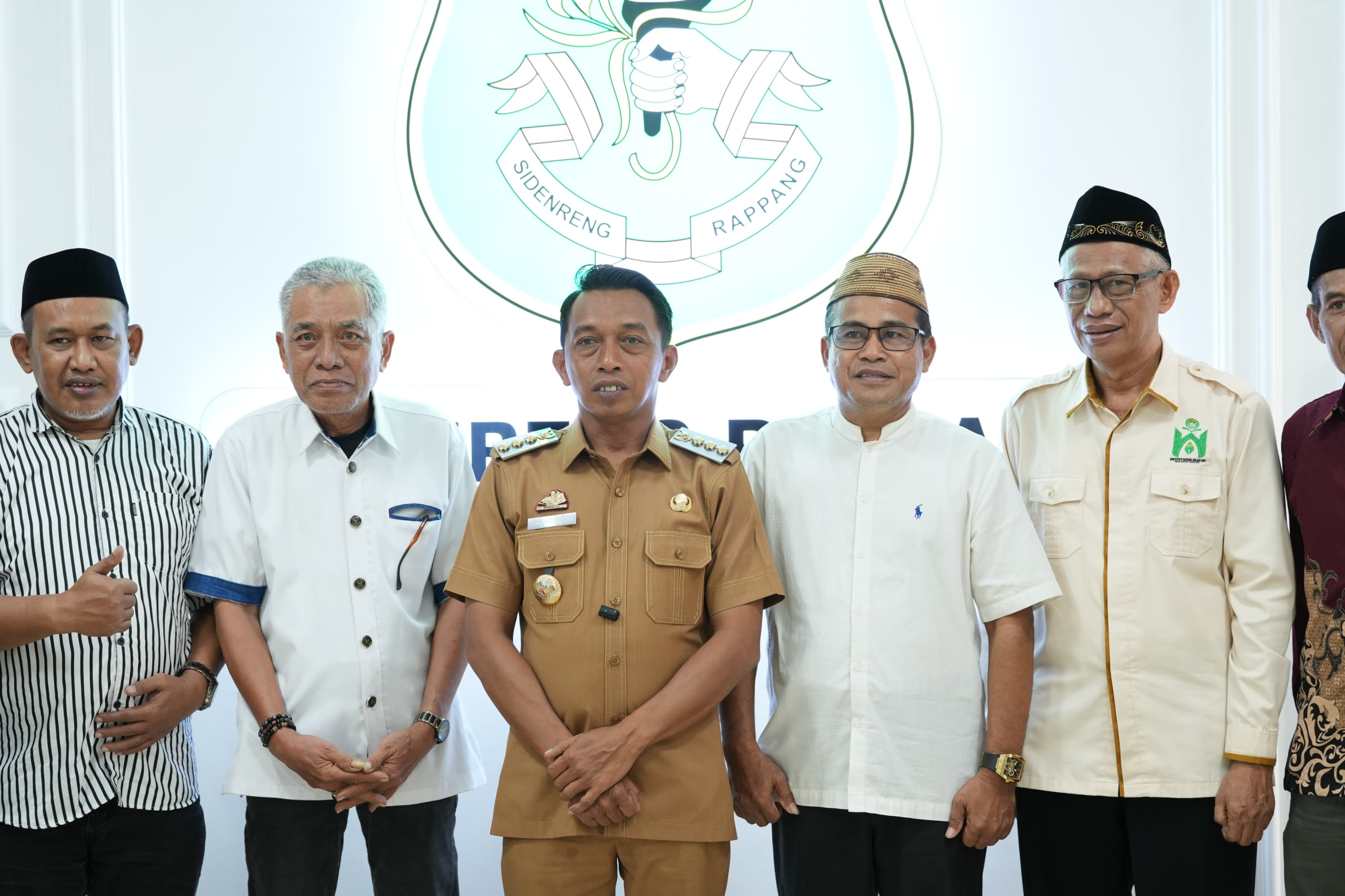 Bupati Sidrap Syaharuddin Alrif Terima Panitia Silatnas Banom DDI, Siap Jadi Pemateri Kegiatan