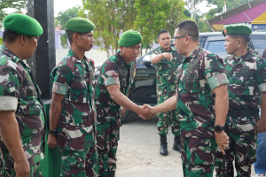 Danrem 141/Tp Kunjungan Kerja ke Wilayah Kodim 1419/Enrekang, Dandim Bersama Forkopimda Sambut Kedatangan Rombongan