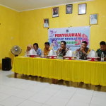 Babinsa dan Bhabinkamtibmas Hadiri Penyuluhan Penyakit Menular TBC di Desa Karueng