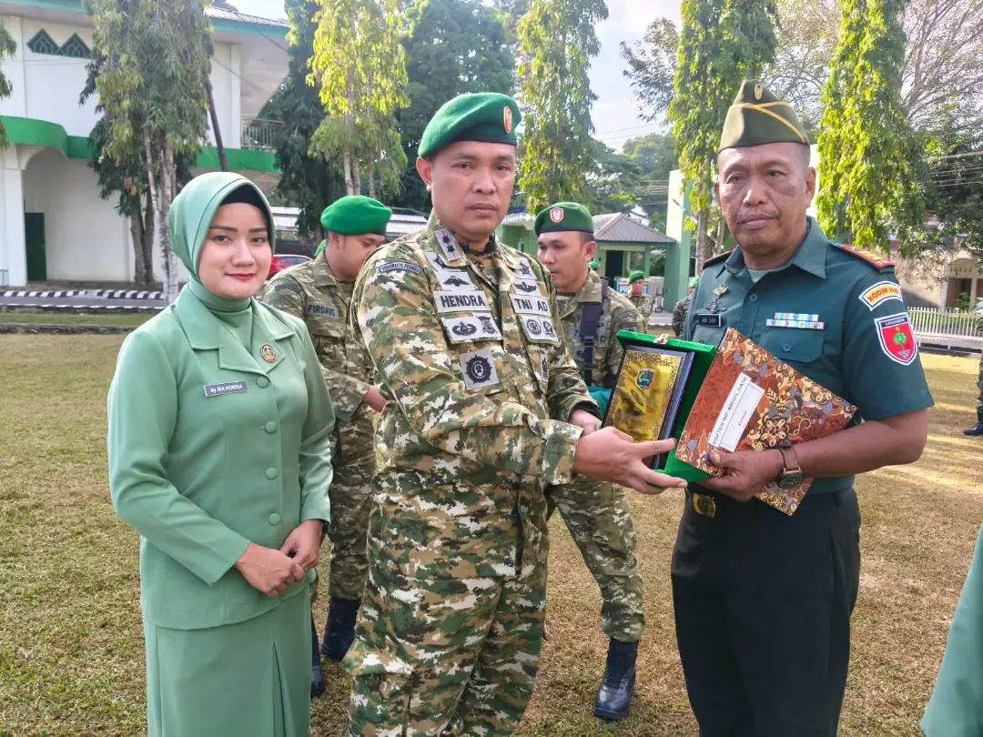 Dandim 1419/Enrekang Pimpin Acara Pelepasan Purna Bakti dan Anggota Pindah Satuan