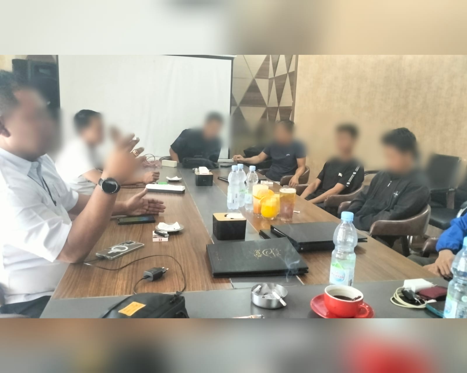 Empat Bulan Bergulir, Korban Dugaan Pemerasan Oknum Siber Polda Sulteng Masih Menanti Kepastian Hukum