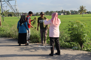Jumat Bersih Timoreng Panua Jadi Ruang Kolaborasi Pemerintah, KKN Unhas, Pelajar, dan Warga