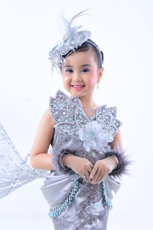Abidah Ardelia Aztin Siap Wakili Kabupaten Enrekang di Ajang Pemilihan Putra Putri Batik Nusantara 2026