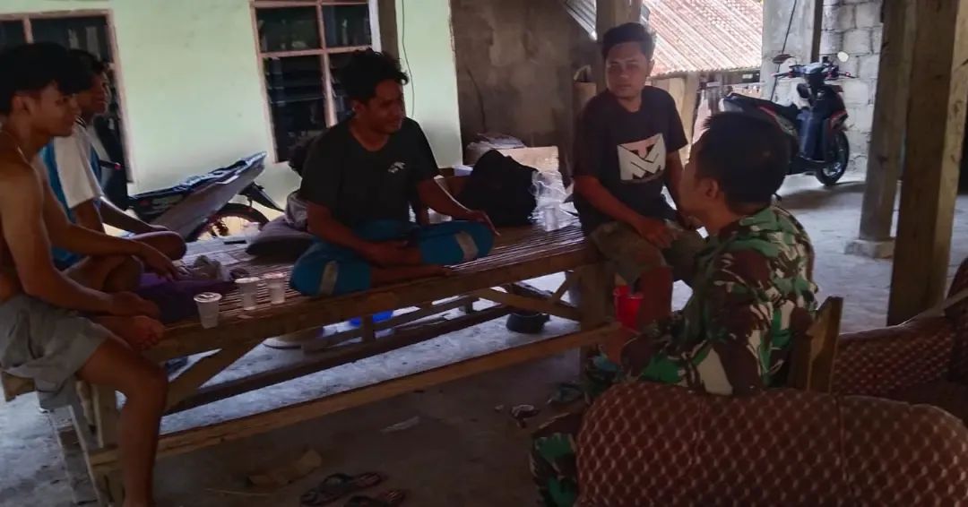 Babinsa Desa Tungka Imbau Warga Waspada Kebakaran di Musim Kemarau