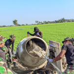 Semangat Satgas TMMD Ke-129 Kodim 1404/Pinrang Kejar Target Penyelesaian Tepat Waktu