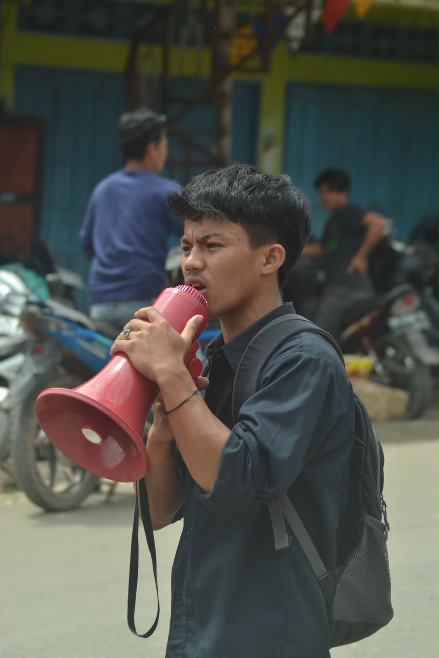 LSM PERKARA Berharap  Kapolres Enrekang Melakukan Penindakan Terhadap Kelangkaan Dan Lonjakan Harga gas elpiji 3 kg Di Kabupaten Enrekang .