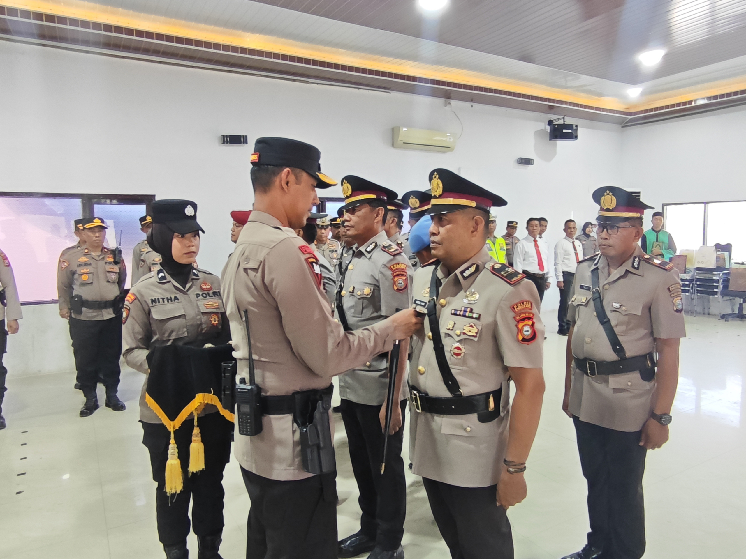 Kapolres Enrekang Pimpin Sertijab Kasat Reskrim dan Sejumlah Kapolsek