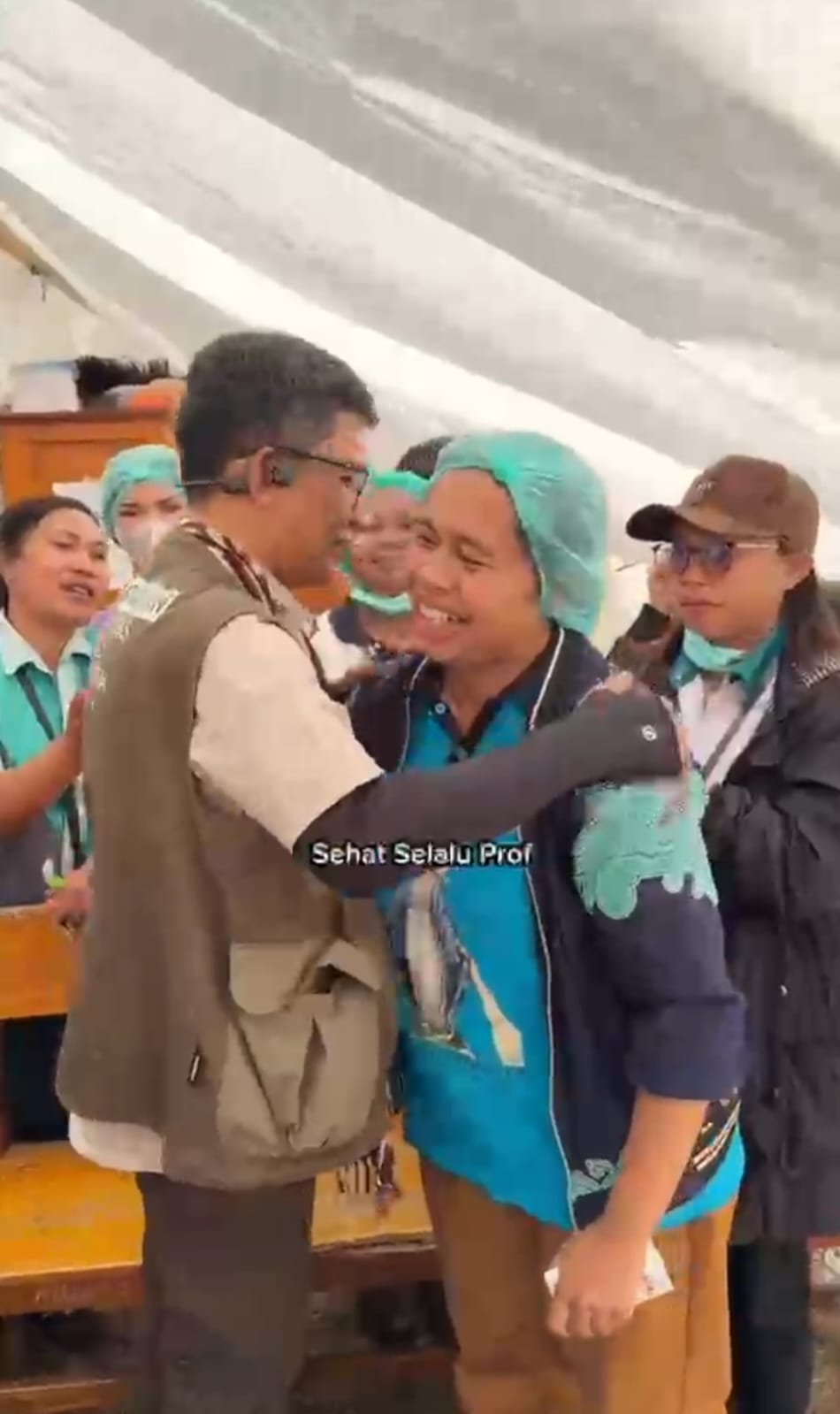 Aksi Kemanusiaan Lintas Lembaga UMI, Jangkau Korban Bencana Desa Ranaka, NTT, Prof Zakir Sabara ; Bawa Angin Segar Warga Terdampat