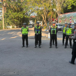 Kasat Lantas Polres Enrekang Berikan Arahan Apel Pagi Ke Anggotanya Sebelum bertugas.