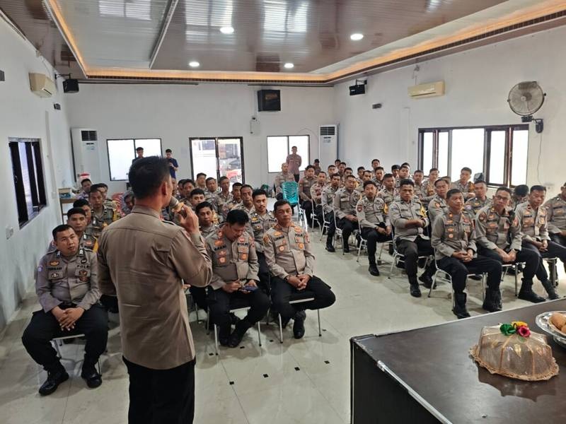 Kapolres Enrekang Gelar Tatap Muka Bersama Bhabinkamtibmas, Tekankan Penguatan Pemeliharaan Kamtibmas