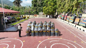 Polres Enrekang Gelar Latihan Dalmas untuk Tingkatkan Kesiapsiagaan Persone