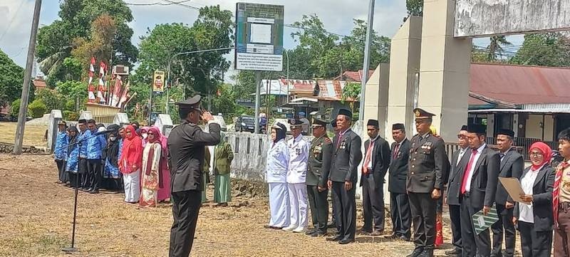 Kapolsek Maiwa Pimpin Upacara Ziarah TMP dalam Rangka HUT ke-81 Kemerdekaan RI.