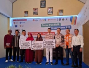 BAZNAS dan Disdik Enrekang Salurkan Beasiswa Rp29,25 Juta untuk 125 Siswa