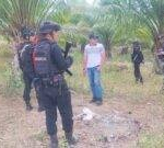 Hari Libur Tetap Bertugas, Personel Sat Samapta Polres Enrekang dan Sat Brimobda Parepare Patroli di Perkebunan Sawit PTPN XIV Maroangin
