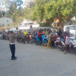 Pelayanan Prima! Satlantas Polres Enrekang Hadir Atur Antrean BBM di SPBU