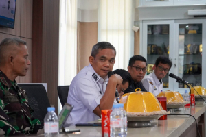 Wakil Bupati Pinrang Pimpin Rapat Penanganan Kelangkaan BBM Bersubsidi Dan Gas Elpiji 3 Kg