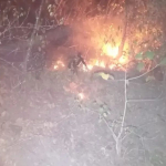 BABINSA GERAK CEPAT PADAMKAN KARHUTLA DI BUTTU BOLUDADA ENREKANG
