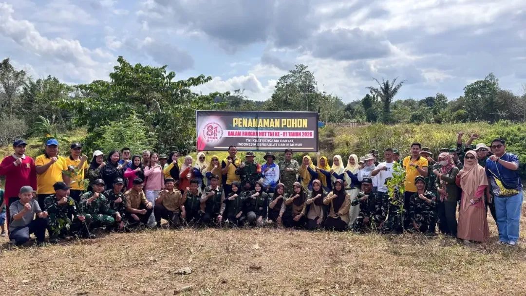 Sambut HUT TNI Ke-81 TA 2026, Kodim 1419/Enrekang Gelar Penanaman Pohon di Maiwa