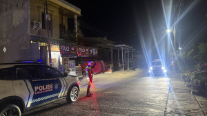 Patroli blue light Satlantas Polres Enrekang Pastikan Enrekang Di Malam Hari  aman!