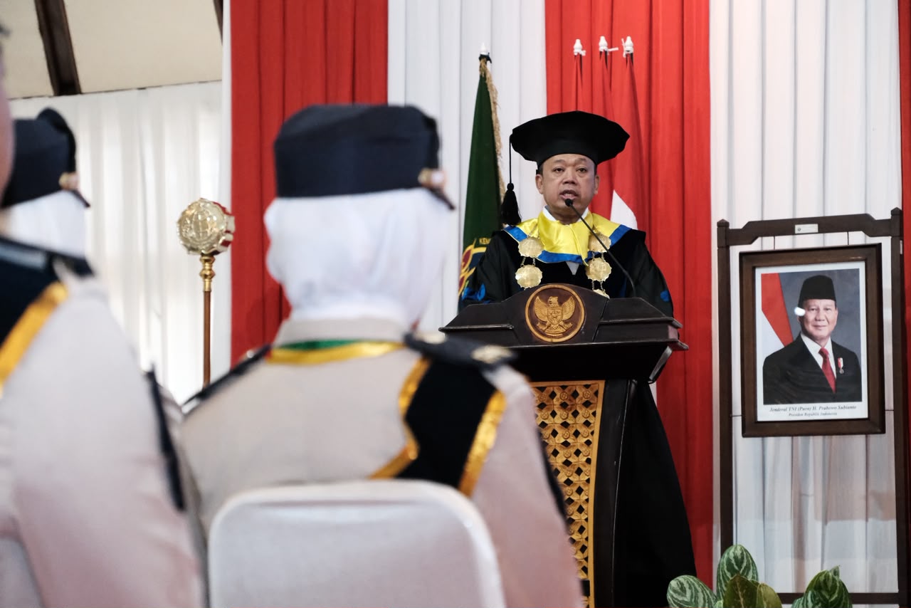 Pesan Menteri Nusron untuk 568 Wisudawan/Wisudawati Politeknik Agraria STPN: Jaga Integritas di Mana pun Bekerja.